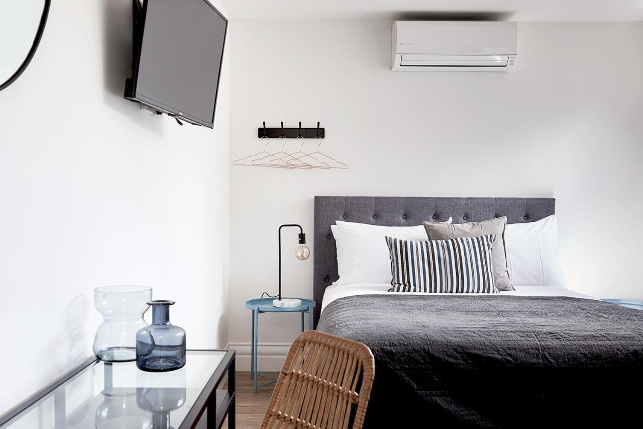 Richmond Studios By Short & Long Stays Melbourne Bagian luar foto