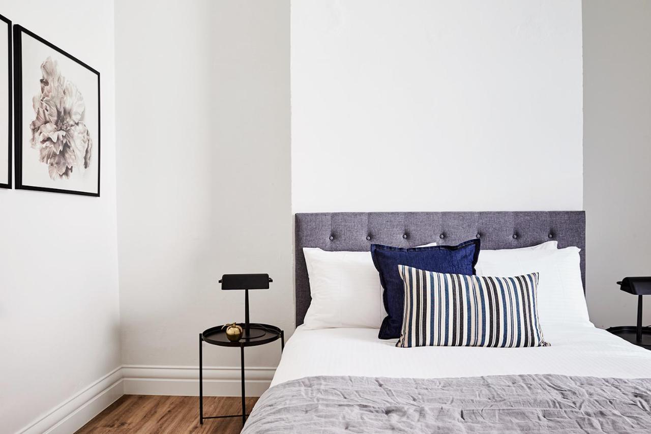 Richmond Studios By Short & Long Stays Melbourne Bagian luar foto
